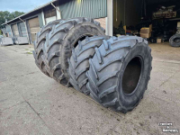 Wielen, Banden, Velgen & Afstandsringen Michelin 710/70R38 en 600/65R28