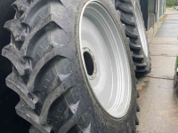 Wielen, Banden, Velgen & Afstandsringen  480/80R46