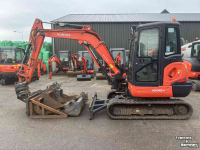 Mini-graver / Mini-graafmachine Kubota KX042-4