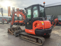 Bandenkraan / Graafmachine op wielen Kubota KX042-4