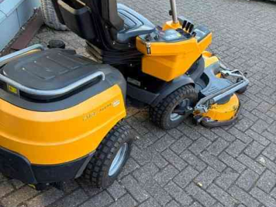 Zitmaaier Stiga Park Pro 740 IOX