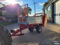 Mestverspreider / Stalmeststrooier  Mestverspreider 2.5 Ton