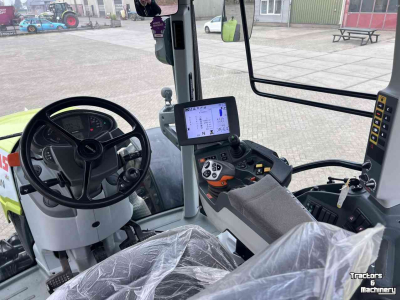 Tractor / Trekker Claas Arion 550