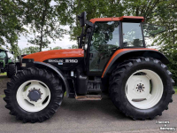 Tractor / Trekker New Holland 8160