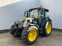 Tractor / Trekker John Deere 5090M