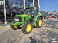 Tractor / Trekker John Deere 6230