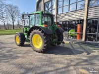 Tractor / Trekker John Deere 6230