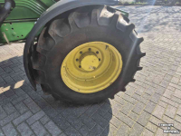 Tractor / Trekker John Deere 6230