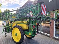 Getrokken Veldspuit John Deere 624