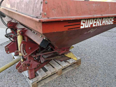 Kunstmeststrooier Lely Centerline Superlarge voor onderdelen