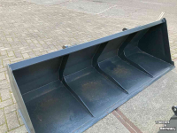 Voorladerbak Hofstede Voorlader grondbak