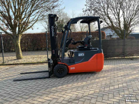 Heftruck Toyota Traigo 48-20