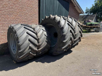 Wielen, Banden, Velgen & Afstandsringen Michelin 900/50R42 710/55R30
