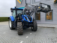 Tractor / Trekker New Holland T6.145 EC