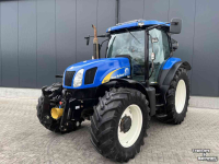 Traktoren New Holland TS115A