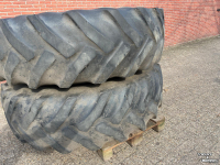 Wielen, Banden, Velgen & Afstandsringen  Good Year 18.4R38 Dubbellucht