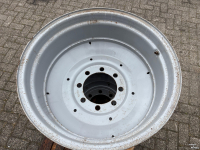 Wielen, Banden, Velgen & Afstandsringen  Velgen W15LX28 8 gats 2 stuks
