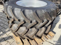 Wielen, Banden, Velgen & Afstandsringen Mitas 340/85R28 en 340/85R 38 op verstelbare velgen