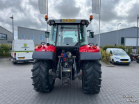 Tractor / Trekker Massey Ferguson 5712SL Dyna 4 trekker
