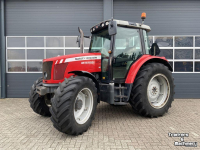 Tractor / Trekker Massey Ferguson 5455 Dyna4