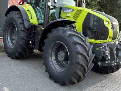 Tractor / Trekker Claas Axion 870 Night Edition