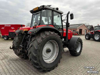 Tractor / Trekker Massey Ferguson 8220