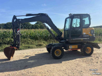 Bandenkraan / Graafmachine op wielen  Volvo ew60 mobiele kraan