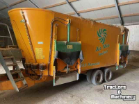Voermengwagen Vertikaal  Airmix Unifeed 25.5 Mammoet