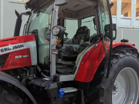 Tractor / Trekker Massey Ferguson MF 5S 125