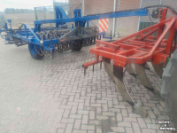 Zaaibed-combinatie / Zaaibedbereider Evers ks
