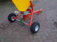 Kunstmeststrooier  Jarmet getrokken kunstmeststrooier 200 ltr & 400 ltr