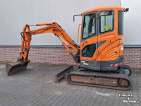 Mini-graver / Mini-graafmachine Doosan DX30Z