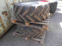 Wielen, Banden, Velgen & Afstandsringen Michelin 440/65r24