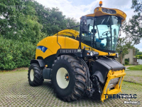 Veldhakselaar New Holland FR 9060 hakselaar