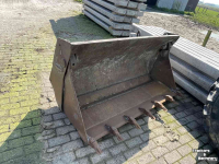 Laadbak / Grondbak Volvo 4 in 1 volvo bak