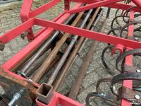 Zaaibed-combinatie / Zaaibedbereider  Beddencultivator / Zaaibedbereider / Frontbereider 1,50-1.80