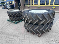Wielen, Banden, Velgen & Afstandsringen Trelleborg 480/70R34 + 380/70R24 verstelbare velgen