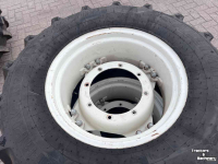 Wielen, Banden, Velgen & Afstandsringen Trelleborg 480/70R34 + 380/70R24 verstelbare velgen