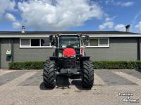 Tractor / Trekker Massey Ferguson 5M.125 Dyna-4 Essential