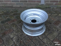 Wielen, Banden, Velgen & Afstandsringen  9.00x15,3 ET 0
