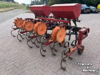 Schoffelmachine / Schoffelbalk Kongskilde 4 x 75 Mais schoffelapparaat