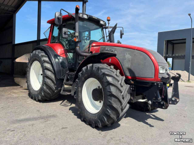 Tractor / Trekker Valtra T190