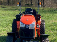 Compact tractor Kubota LX 351
