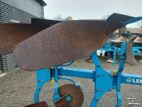 Ploegen Lemken Juwel 7 4 schaar ploeg met vorenpakker