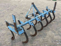 Cultivator Lemken 13 tands vaste tand cultivator woeler met drukrol