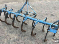 Cultivator Lemken 13 tands vaste tand cultivator woeler met drukrol