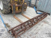 Cultivator Lemken 13 tands vaste tand cultivator woeler met drukrol