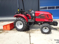 Tractor / Trekker Knegt 304G2 Nieuw model Stage V .