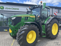 Tractor / Trekker John Deere 6R 215