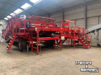 Stortbak Tong Peal Caretaker